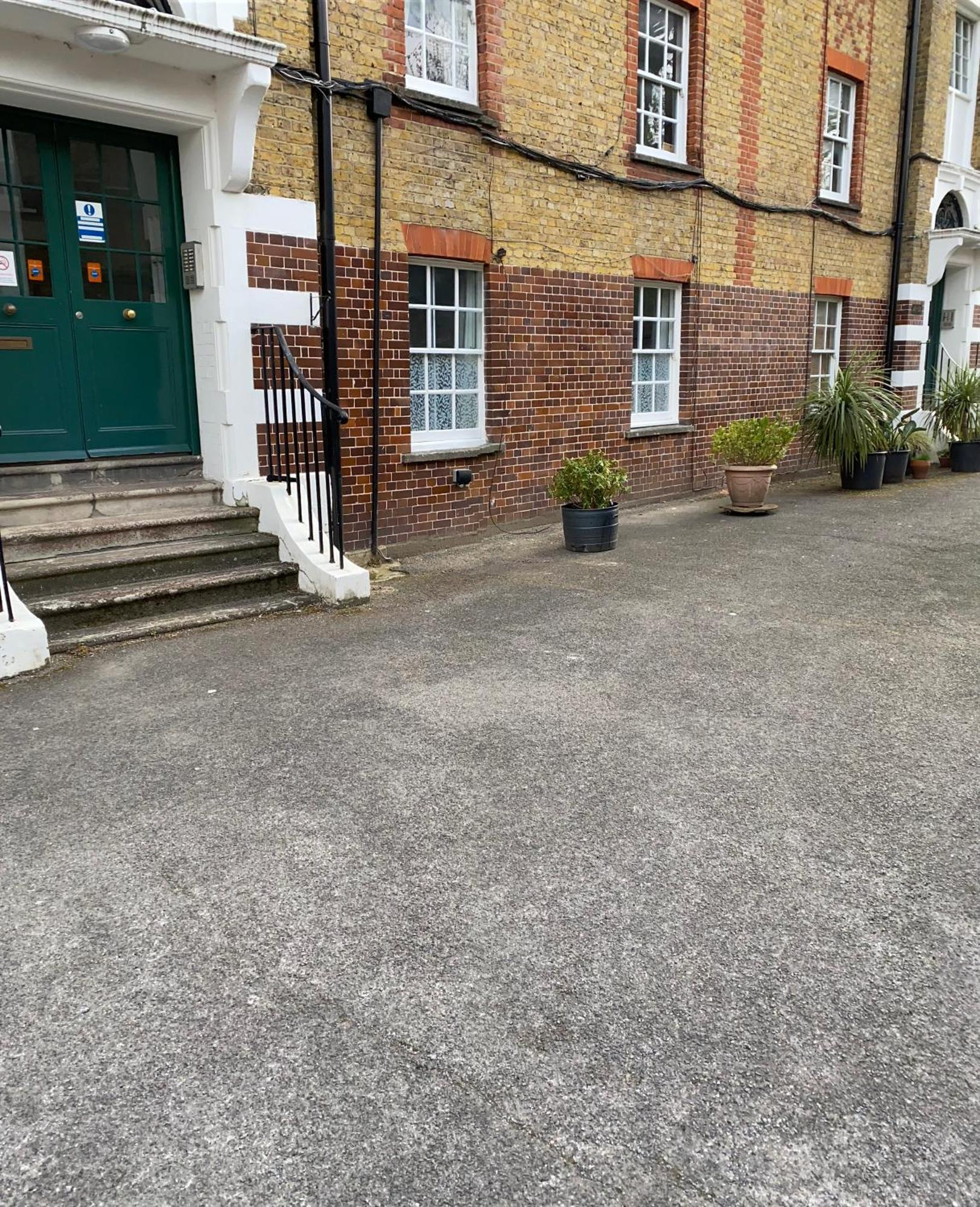 Two Bedroom Two Bathrooms Superior Apartament Londra